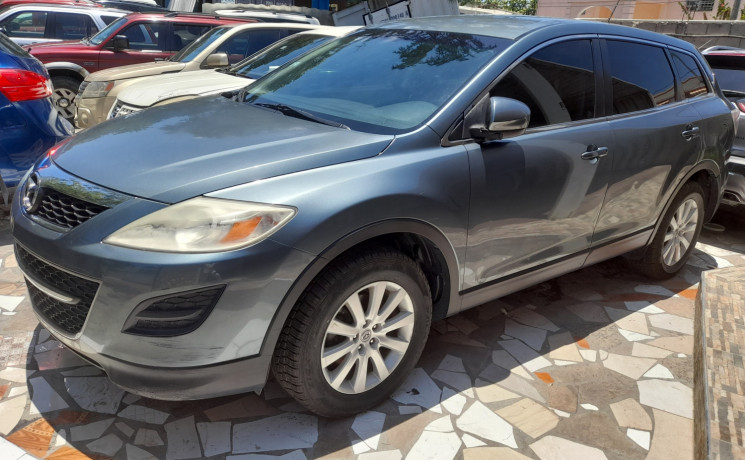 mazda-cx-9-2012-big-1