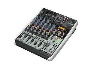 Mini mixeur de 4 channels