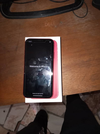 iphone-11-rouge-64gb-big-1