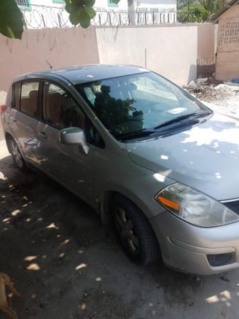 nissan-versa-2007-big-0